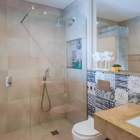 Ocean View Luxury Villa With Private Pool